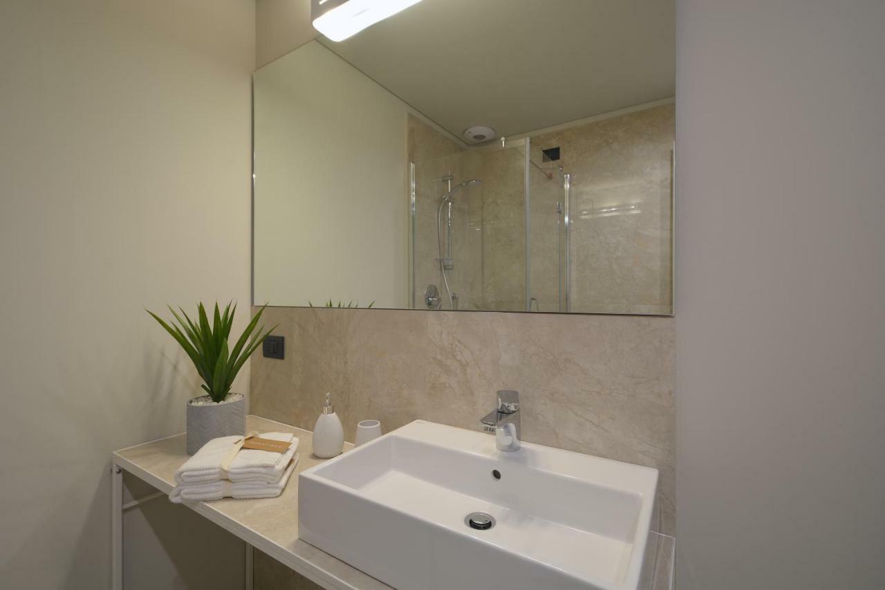 Atmosfera Apartments & Suites Borgaro Torinese Exterior foto